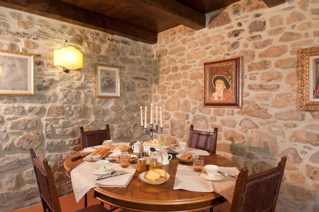 Villa Liz Tuscany, Private Pool, Hot Tub, Property Fenced, Pets Allowed Попи Екстериор снимка