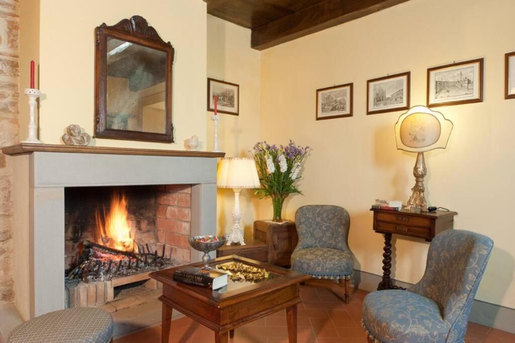 Villa Liz Tuscany, Private Pool, Hot Tub, Property Fenced, Pets Allowed Попи Екстериор снимка